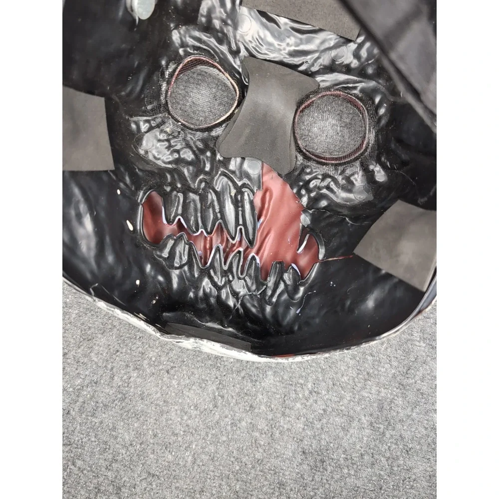 Night‎ Freak Ripper Mask Spirit Halloween Horror Rare Face Skin Falls Off